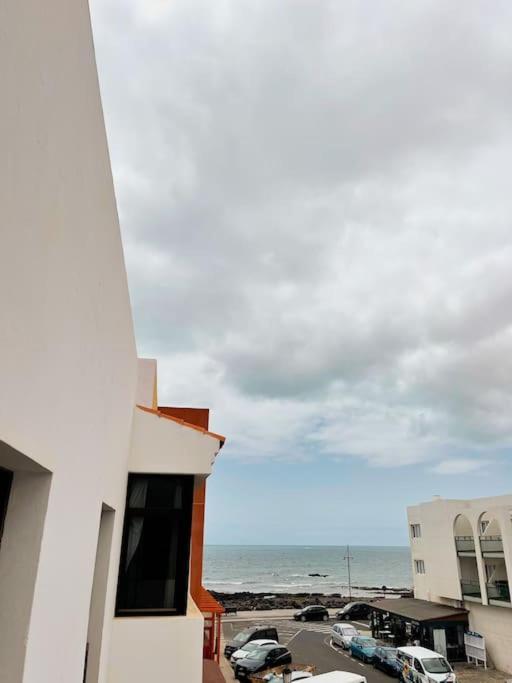 דירות קורלחו Oceano Azul Luminoso 50 Metros Del Mar En Centro מראה חיצוני תמונה